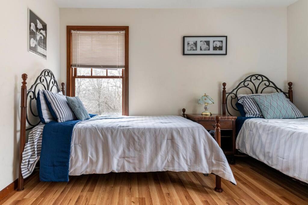 Cheerful Pocono Home Away From Home Albrightsville Bagian luar foto